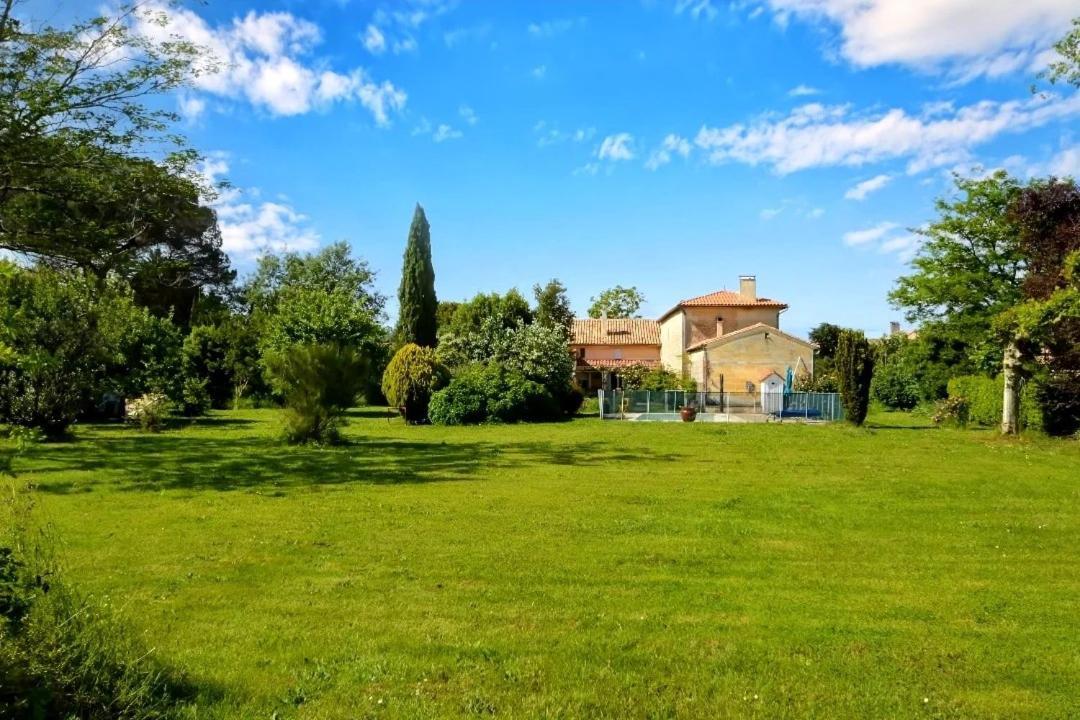 Cinegite Du Jardin Aux Etoiles - Proche De Saint Emilion Saint-Pey-de-Castets Exterior foto
